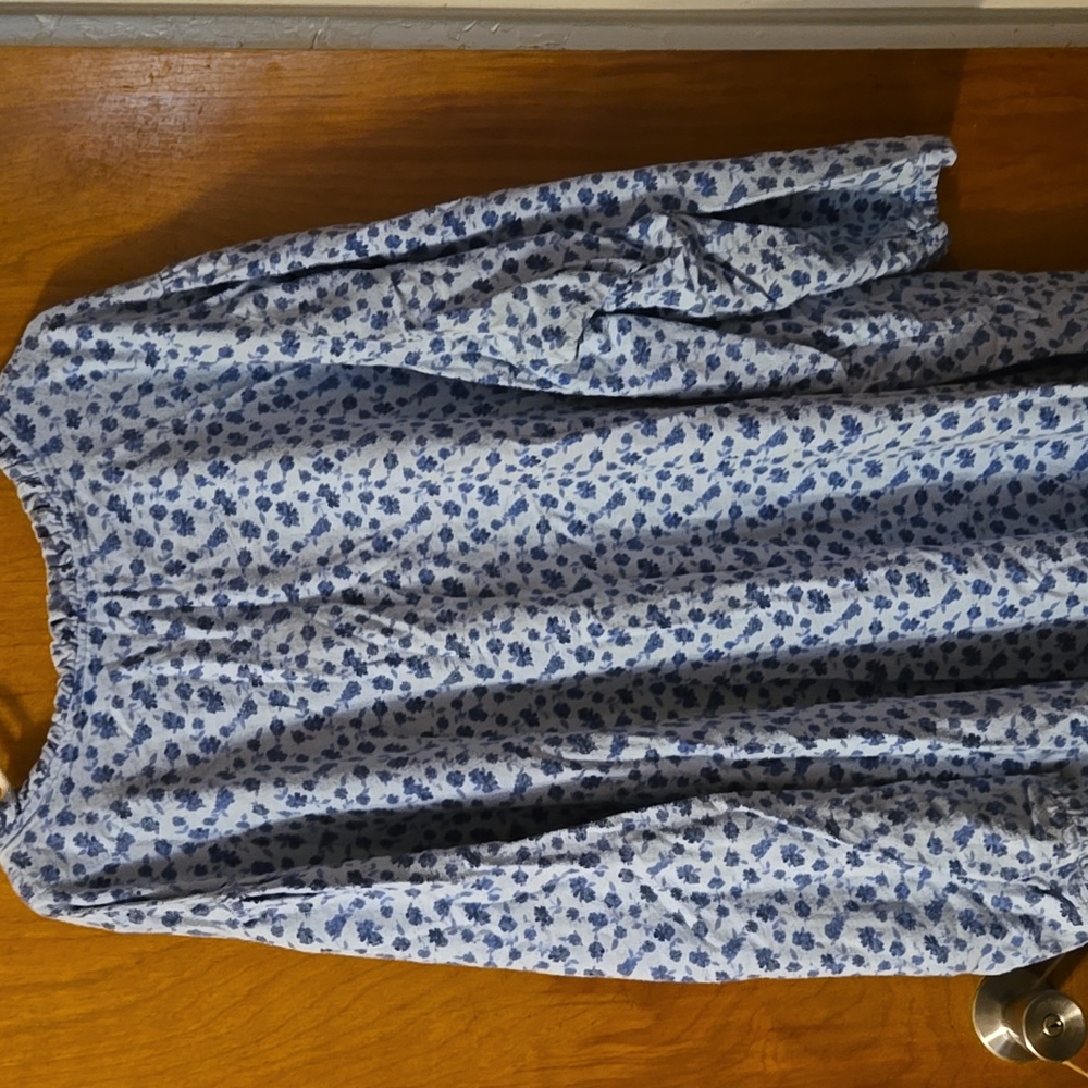 Blue Floral Long Sleeve Nightgown 5X: 4/5xB - Picture 6 of 8